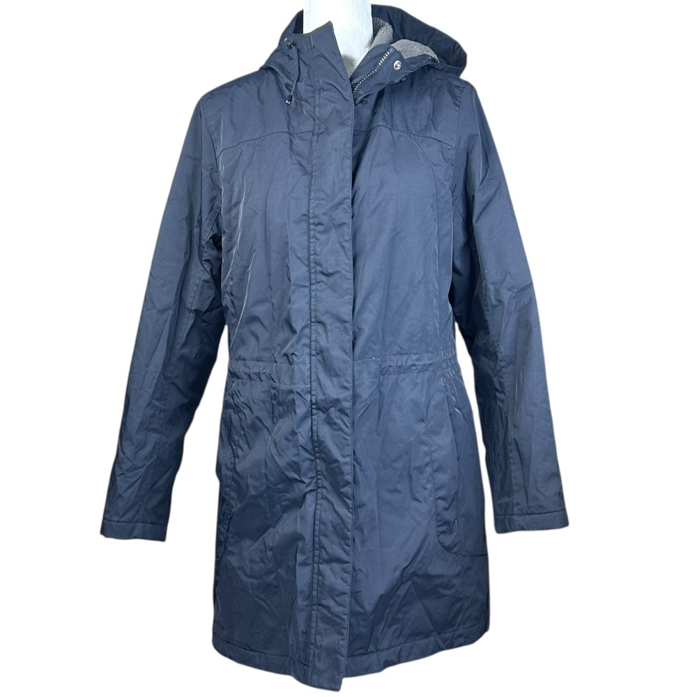 L.L Bean Winter Warmer Coat M Navy Flannel Quilted Hood Water Resistant - Picture 11 of 16